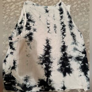 Lululemon Train to be Tank Top